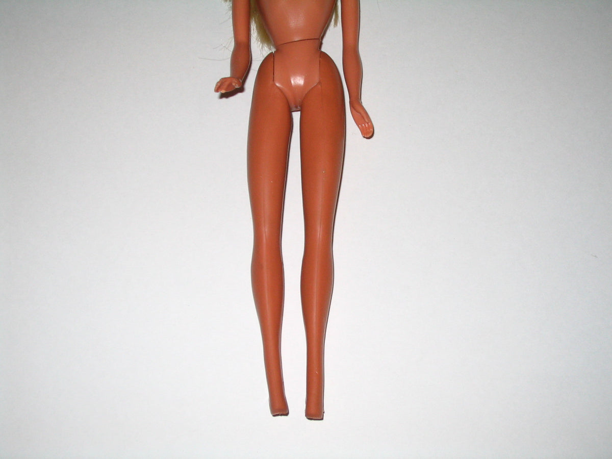 SPIEL MIT VINTAGE Barbie doll 2166 European Exclusive from 1977 EUR 99,00 - FR SPIEL MIT VINTAGE Barbie doll 2166 European Exclusive from 1977 EUR 99,00 - FR