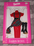 Barbie Fashion Avenue Boutique (#14361 - 1995)