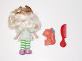 Strawberry Shortcake:  Angel Cake with Souffle Skunk and Comb (Kenner)